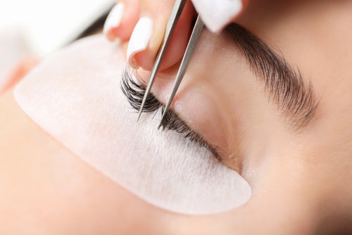 Classic, Hybrid and Pre-made Volume Lash Course.